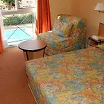 Hotel Le Clos De L'aube Rouge - Montpellier / Le Lez Castelnau-le-Lez