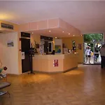 Le Clos De L'aube Rouge - Montpellier / Le Lez Hotel