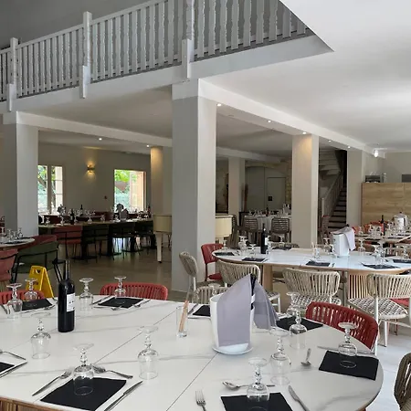 Western Le Clos De L'aube Rouge Montpellier Est 3* Castelnau-le-Lez