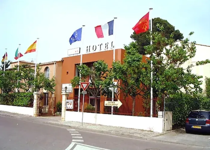Le Clos De L'aube Rouge - Montpellier / Le Lez 호텔 3*