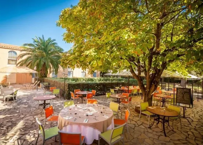Le Clos De L'aube Rouge - Montpellier / Le Lez 호텔 카스텔나우르레즈